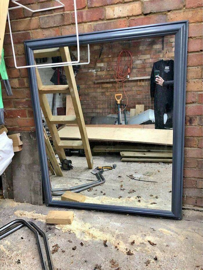 I Thought This Dude Had Photoshopped His Head Out At First