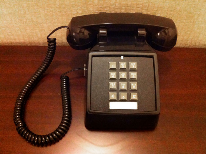 Person Asks “What’s So Ancient Only Internet Veterans Can Remember?”, 30 Folks Deliver