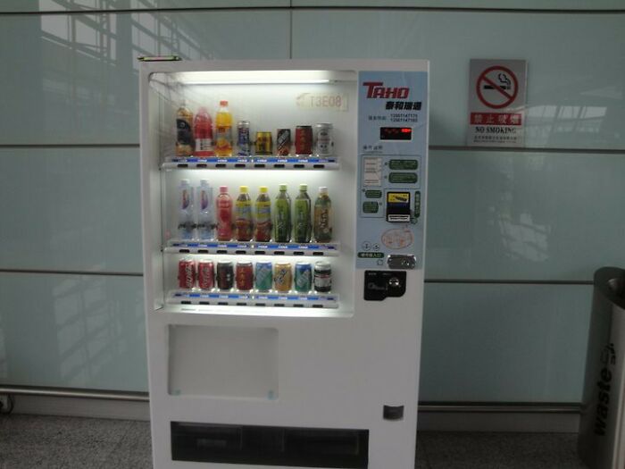 30 April Fools’ Pranks You Might Want To Try This Year, As Shared By People Online