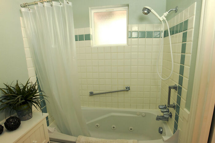 In Honor Of World Sleep Day, Here Are 30 Tips For Falling Asleep Easily, Shared By Users Of This Online Group