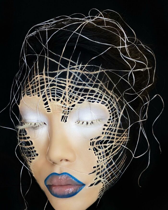 Extraordinary Makeup: 30 Optical Illusion Looks By This Artist (New Pics)