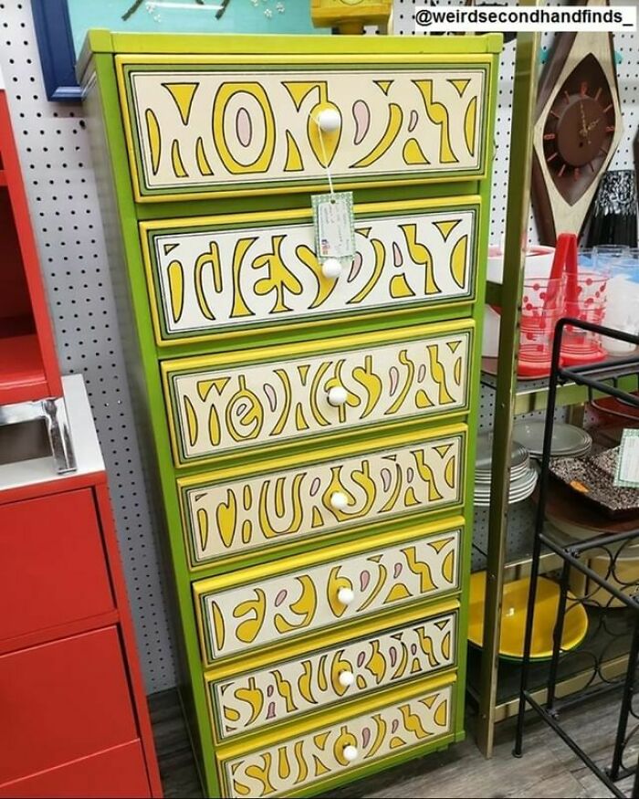 " Dear Santa,um. I Want This More Than Anything. Love, Me (Found At River City Trading Post In Jenks, Ok. At $250, I Had To Leave It. Currently Feeding My Feelings Chicken Nuggets"