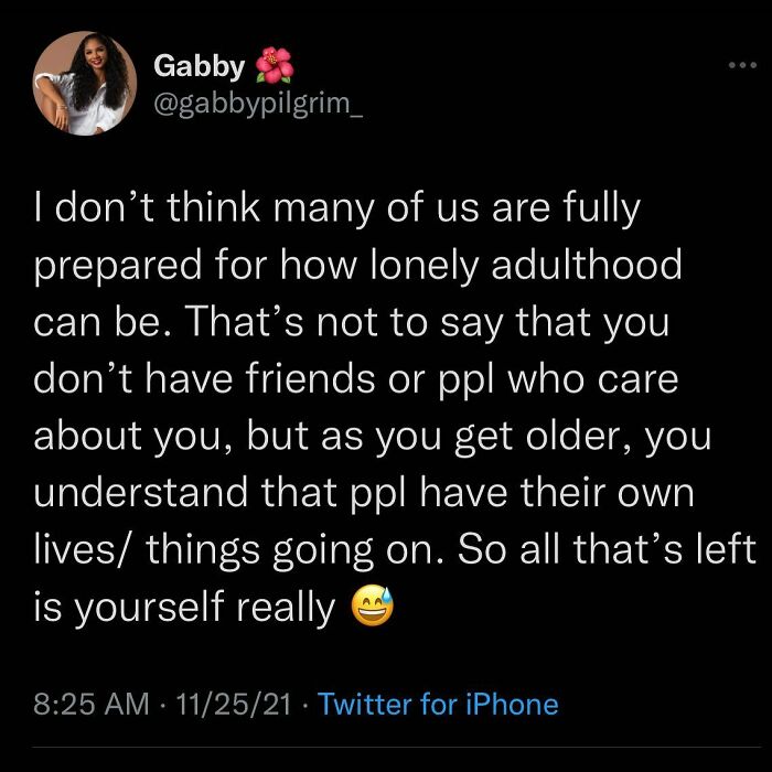 I Feel Like I’m Currently In The State Of Navigating The Loneliness. At First When I Began This Journey, I Felt Terrible. I Had To Actual Deal With My Emotions Instead Of Relying On Others To Help Me Navigate The Waters. Now I Know The Journey Of Adulthood Never Ends But I Feel Like I’ve Grown Into Preferring Being Alone Most Of The Time. As We Go Through The Holidays, I Realize I Wasn’t Meant For Parties And Hangouts And That It Really Does Drain Me Emotionally. I Had To Leave A Party Because I Simply Could Not Have Another Conversation About How I Was Doing In Life. I Feel As Though Comparison Is The Thief Of Joy And That’s All These Holiday Parties Are Most Times, Wether It Be Comparing Jobs, The Amount Of Kids You Have Or What You Are Doing In Life. Maybe It’s My Mindset That Needs To Change But I Love My Alone Time, And I’m Tired Of Feeling Bad About It. - @tanner_hamilton22
.
.
.
.
.
📸 = Gabbypilgrim_ On Twitter
.
.
.
#navigatingadulthood #lonely #loneliness #iprefertobealone #anxietyattacks #anxietyrelief #anxietyawareness #anxietyatparty #beinganxioussucks #depression #keepgoing #asafeplaceinsideyourhead #thanksgiving #mentalhealthawareness
