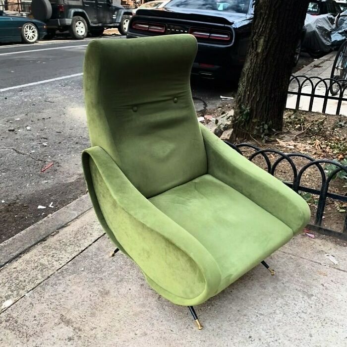 Holy Perfect!!!! Run Don’t Walk. Dean Btw Franklin And Bedford, Closer To Franklin