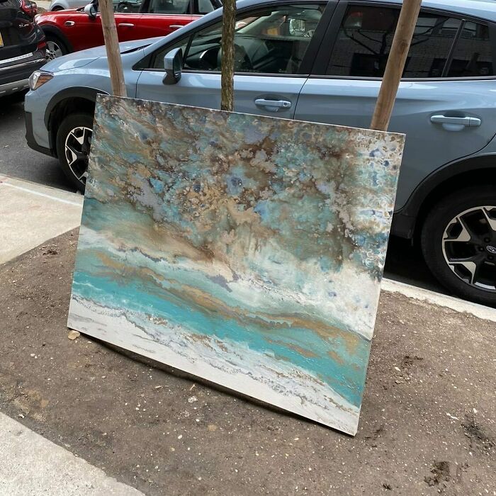 Look At This Incredible Print On E 87th St Between 2nd And 3rd