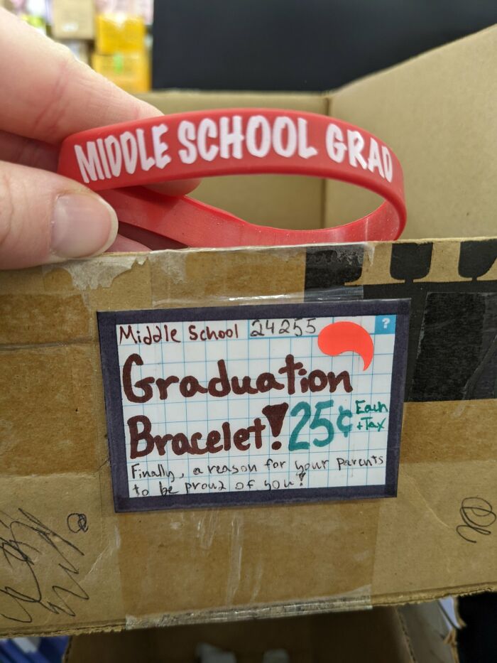 People Are Cracking Up At These 32 Hilariously Labelled Items From A Surplus Store In Minnesota, As Shared By This Twitter User People Are Cracking Up At These 32 Hilariously Labelled Items From A Surplus Store In Minnesota, As Shared By This Twitter User