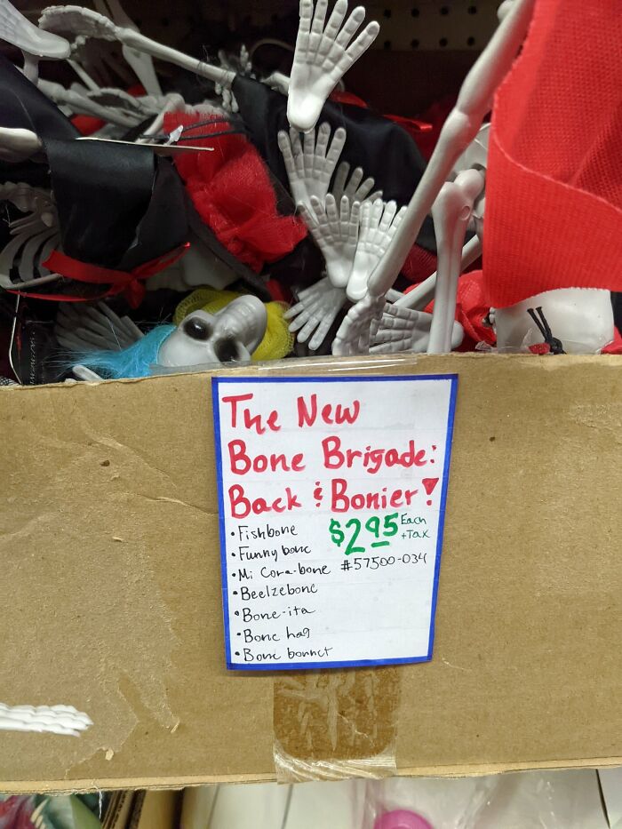 People Are Cracking Up At These 32 Hilariously Labelled Items From A Surplus Store In Minnesota, As Shared By This Twitter User People Are Cracking Up At These 32 Hilariously Labelled Items From A Surplus Store In Minnesota, As Shared By This Twitter User