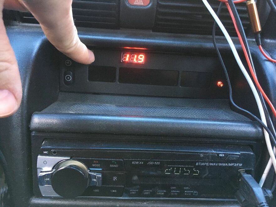 How I Re-Built My Car Radio Instead Of Turning It Into E-Waste How I Re-Built My Car Radio Instead Of Turning It Into E-Waste