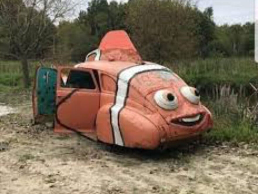 I Found 24 Of The Funniest And Weird Cursed Images