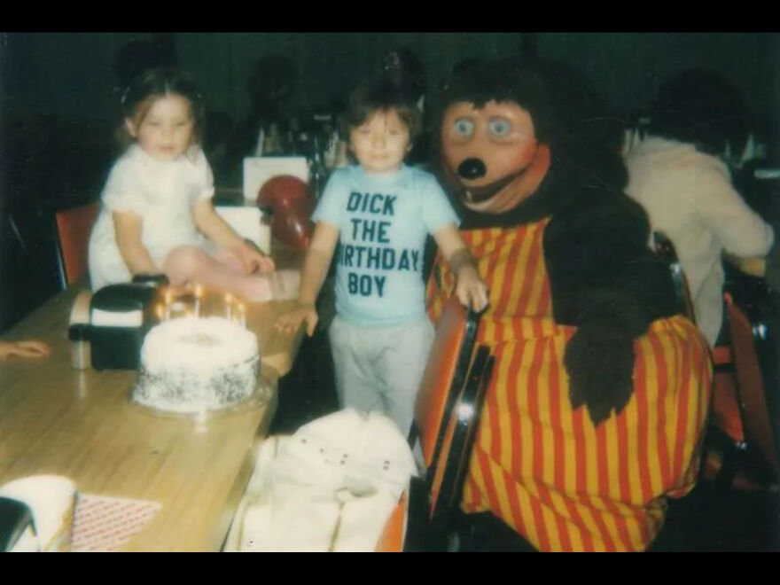 I Found 24 Of The Funniest And Weird Cursed Images