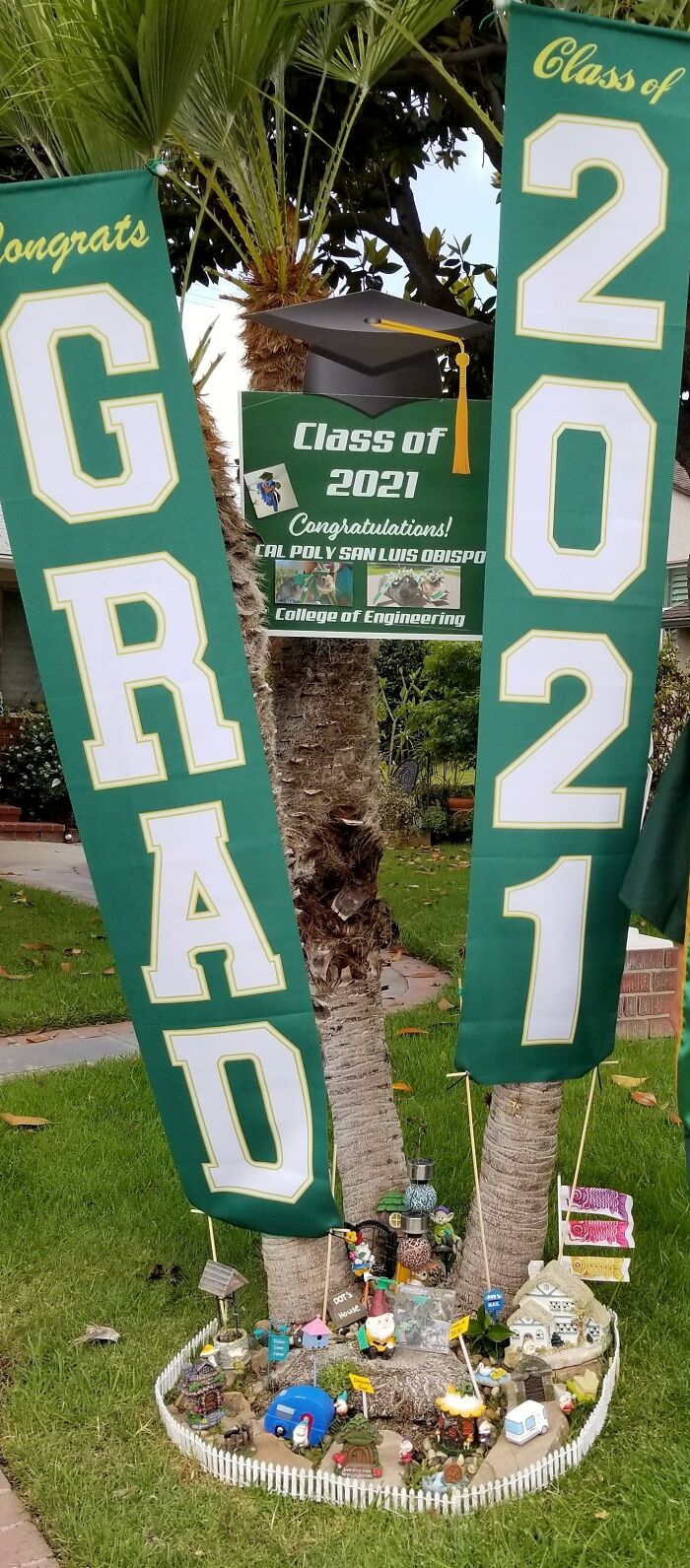 I Created A Mini Gnome Garden With Monthly Themes For My Bunny