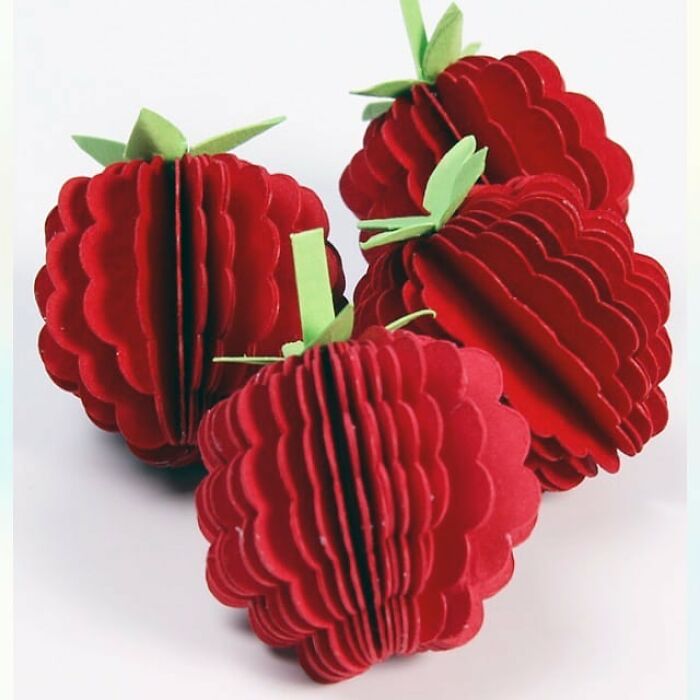 Magnificent Paper Sculptures By Lisa Lloyd (New Pics)