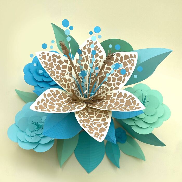 Magnificent Paper Sculptures By Lisa Lloyd (New Pics)