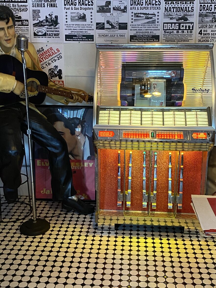 Nostalgic Station In Laurens Sc