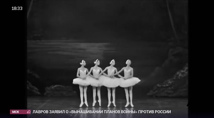 Independent Russian Broadcaster Walks Off Set After Government Passes Law That Imposes A 15-Year Jail Sentence For "Spreading False Information"