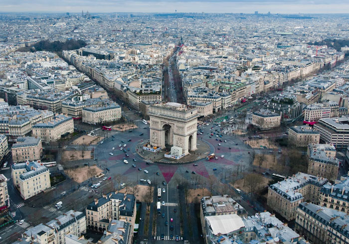 Americans Who Traveled To Europe Share 40 Culture Shocks That They Experienced