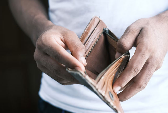 Americans Who Traveled To Europe Share 40 Culture Shocks That They Experienced