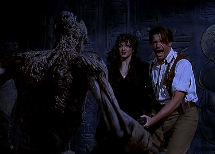 Heartwarming Exchange Between Brendan Fraser And His Fan Goes Viral On TikTok, Making The Actor Realize How Many People Support Him Heartwarming Exchange Between Brendan Fraser And His Fan Goes Viral On TikTok, Making The Actor Realize How Many People Support Him