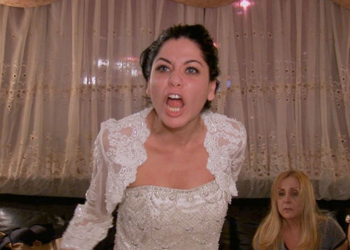 Bride Doesn't Include Wedding Dinner Price In Her Wedding Invites, Is Surprised To See Many Guests Canceling On Her After They Find Out Bride Doesn't Include Wedding Dinner Price In Her Wedding Invites, Is Surprised To See Many Guests Canceling On Her After They Find Out