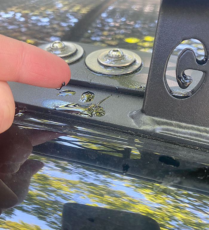 PSA. If You Park Under Or Will Be Parking Under Train Tracks, Tar Is Melting Off Of Them And It’s Not Fun To Clean Off