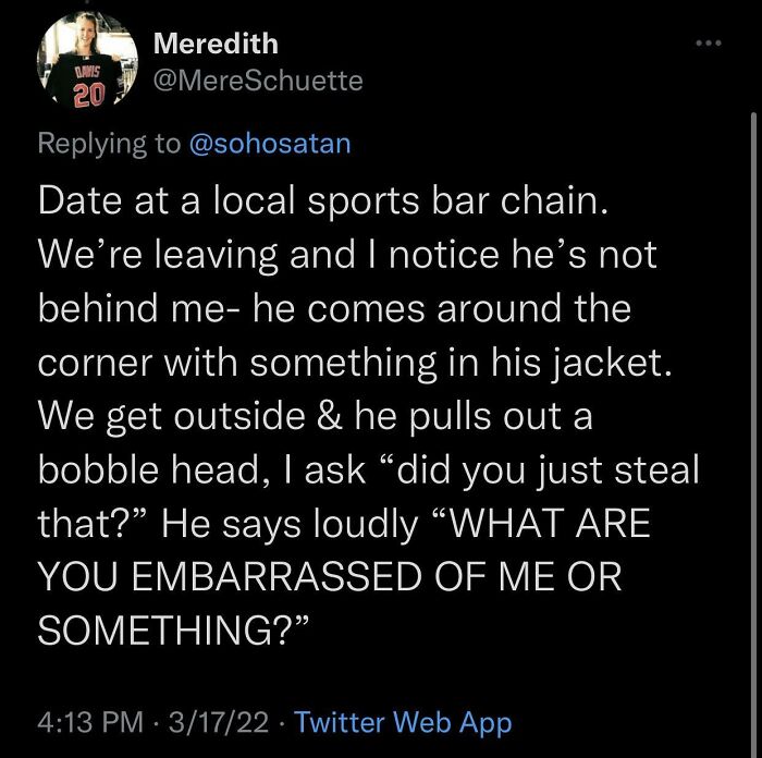 Strange-Things-Men-Do-On-Dates