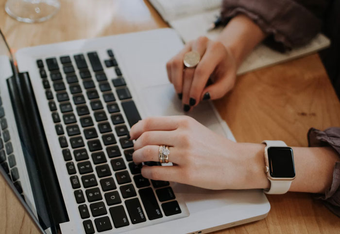 30 “Crazy” Ex-Girlfriends Share Their Side Of The Story