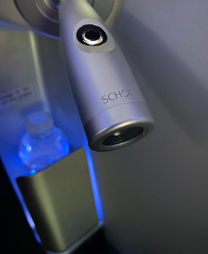 "Fancy Stuff Be Wasted On Rich People": Man Got To Fly First-Class For The First Time Ever, Shares What "The Other Side" Looks Like In This Joyful Thread "Fancy Stuff Be Wasted On Rich People": Man Got To Fly First-Class For The First Time Ever, Shares What "The Other Side" Looks Like In This Joyful Thread