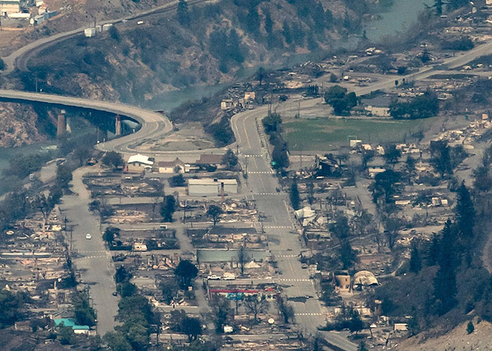 40 Strange Events That Were Swept Under The Rug "Like They Didn't Even Happen"