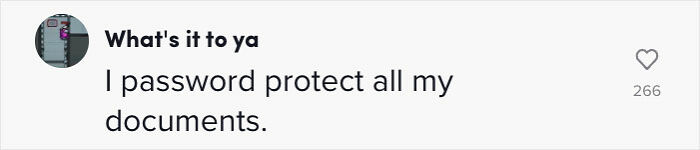 Employee Tired Of Boss Stealing Her Work Starts Adding A Hidden Signature To All Of Her Presentations, Shows How To Do It After Going Viral