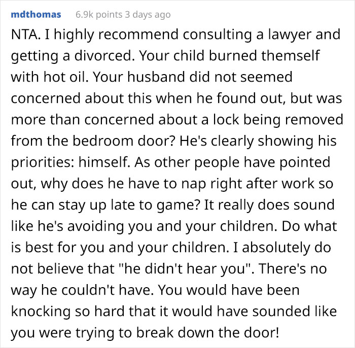 Husband Ignores Family Emergency To Take A Nap, Tries To Put All The Blame On His Wife Husband Ignores Family Emergency To Take A Nap, Tries To Put All The Blame On His Wife