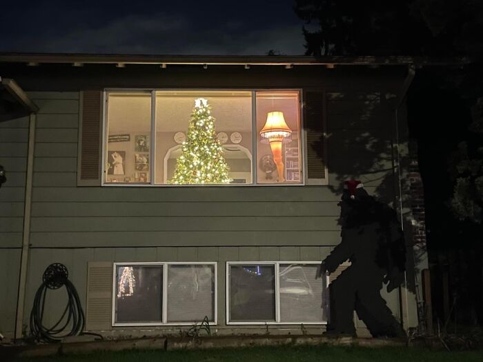 Daryl, He Hangs Out On The Right Corner Of My House And I