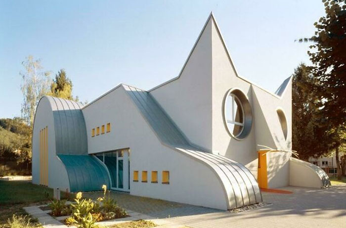 Cat Shaped Kindergarten, Germany