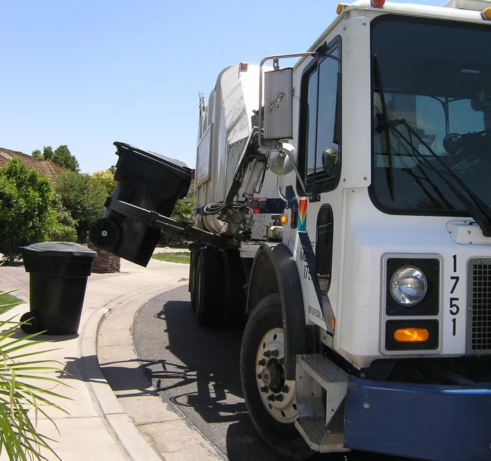 People Share 35 Ridiculous And Infuriating Experiences They Had With Homeowner Associations