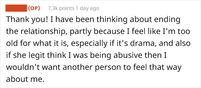 Guy Wonders If He Was Too Harsh After Demanding His Girlfriend Change Her Dress For A Colleague's Wedding Guy Wonders If He Was Too Harsh After Demanding His Girlfriend Change Her Dress For A Colleague's Wedding