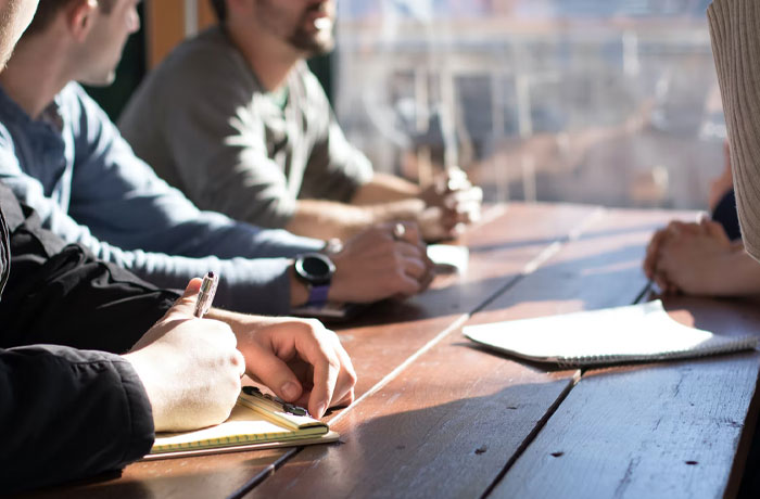 30 Times Men Stepped In And Called Out Guys For Harassing Women