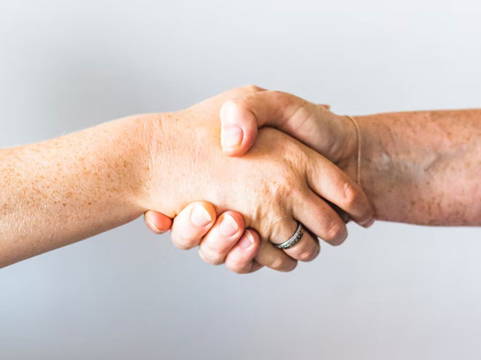 30 Times Men Stepped In And Called Out Guys For Harassing Women