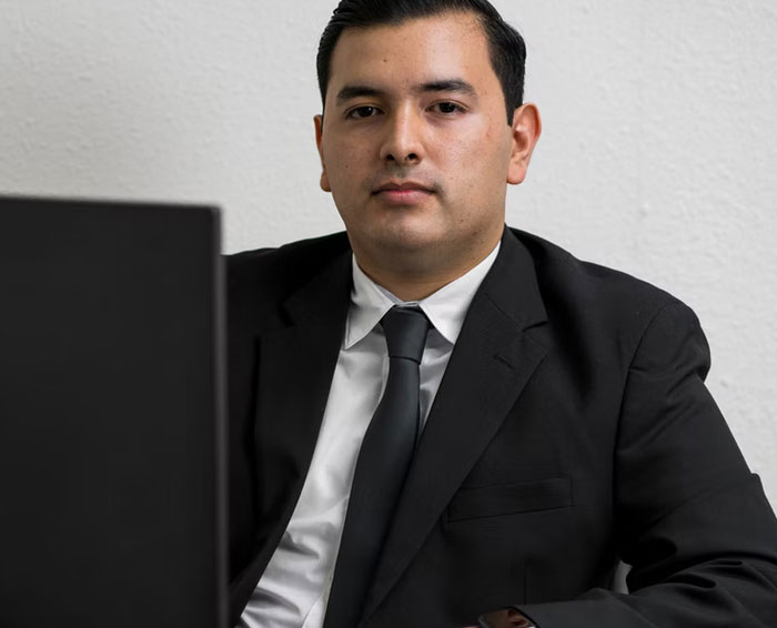 30 Times Men Stepped In And Called Out Guys For Harassing Women