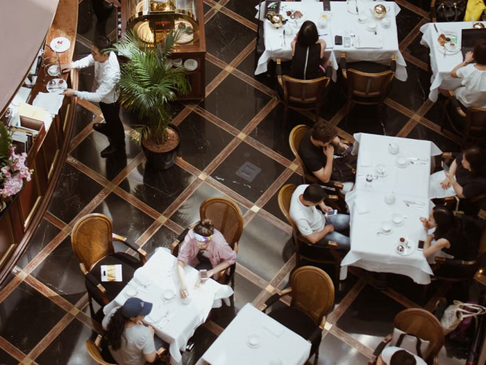 30 Times Men Stepped In And Called Out Guys For Harassing Women