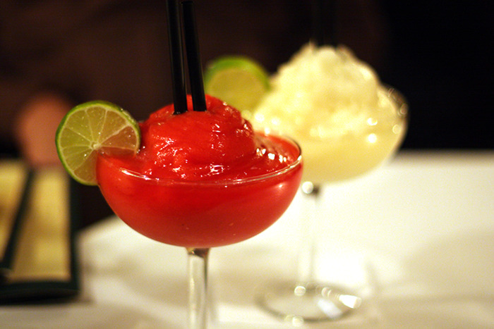 Woman On Twitter Belittles Men Who Order Fruity Or Mixed Drinks And 17 People Come To Teach Her A Lesson