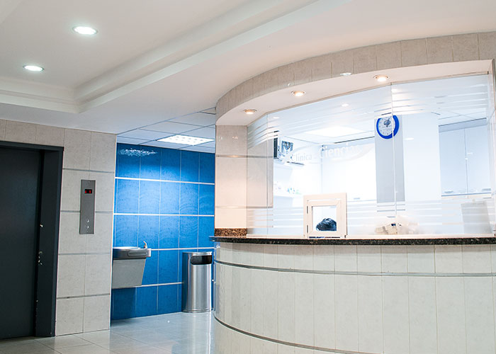 People Are Calling Out Jobs They Think Are 100% Overpaid (30 Answers)