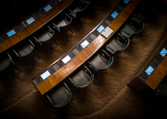 People Are Calling Out Jobs They Think Are 100% Overpaid (30 Answers)