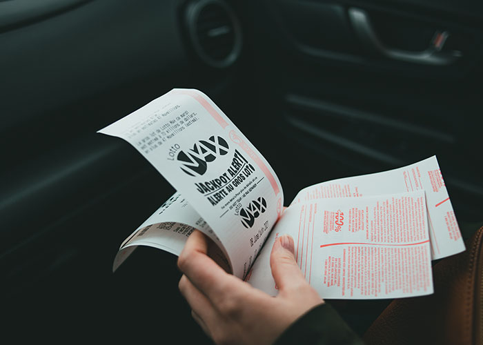 People Are Calling Out Jobs They Think Are 100% Overpaid (30 Answers)