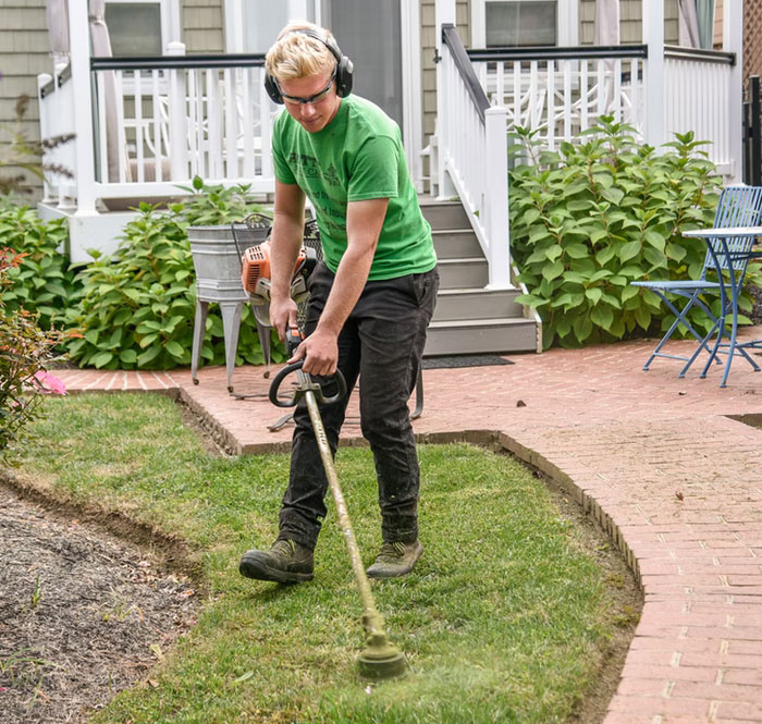 "Can't Afford A Lot Of Food": 35 Times Delusional Bosses Got A Reality Check From Employees