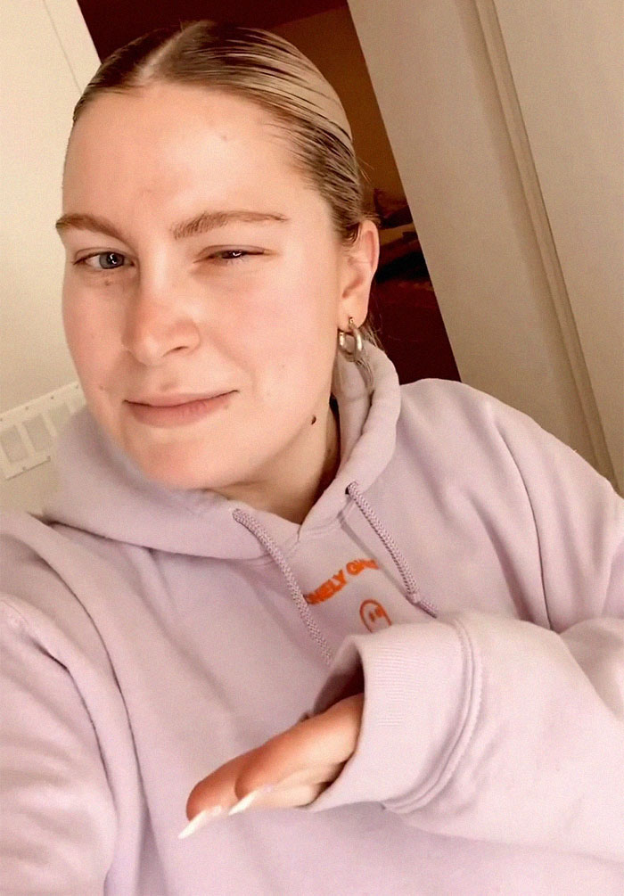 Photographer Charges $100 More For Plus-Size Models, Tries To Justify It Online But People Are Not Buying His Excuses