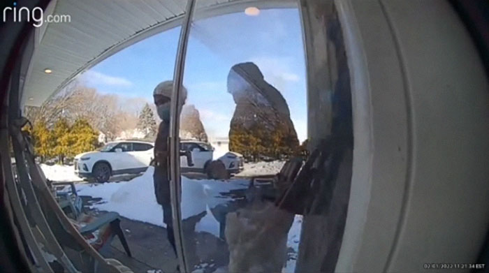 TikToker Catches Realtor Showing Her House Even Though It's Not For Sale, Documents Everything In A Viral TikTok