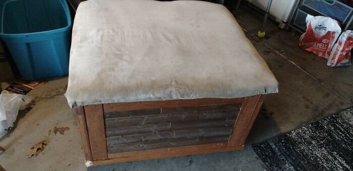 Storage Ottoman I Paid 10 Dollars For 100% Custom Made By A DIY Person And It's On Wheels