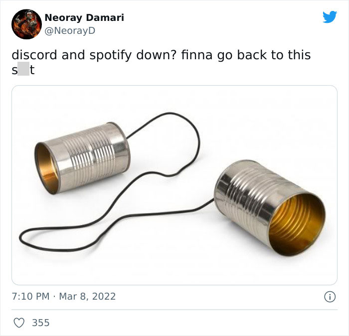 Spotify-Down-Memes-2022