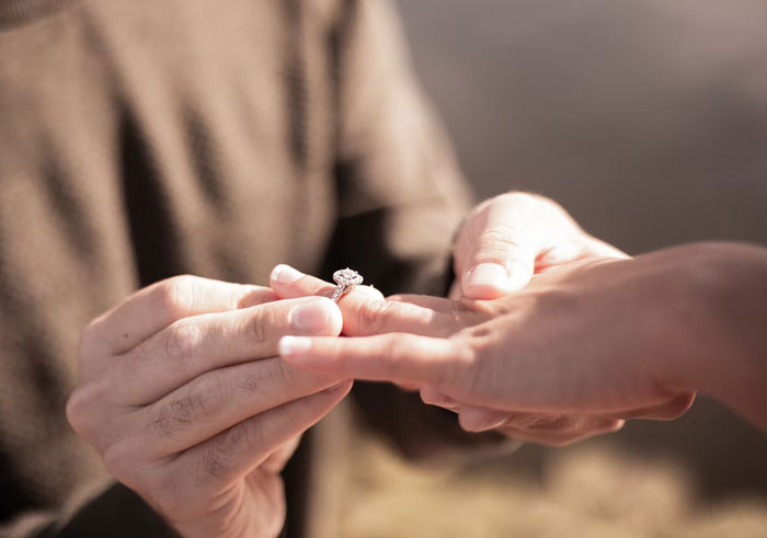 Someone Asked, 'What’s One Thing Your Partner Doesn’t Know?', 40 People Delivered