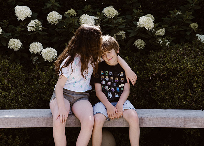 People Are Sharing The Things Those "Without Siblings Will Never Understand" And Here're 30 Of The Most Accurate Ones