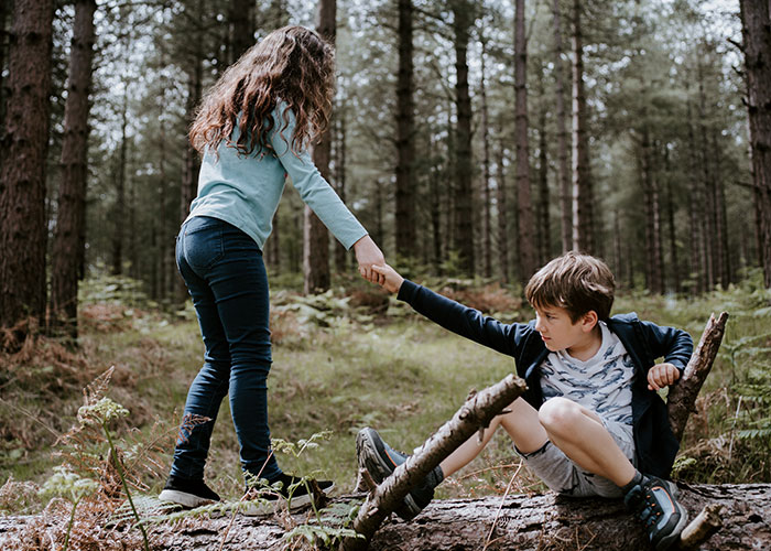 People Are Sharing The Things Those "Without Siblings Will Never Understand" And Here're 30 Of The Most Accurate Ones